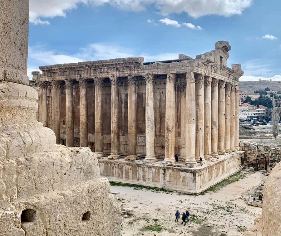 Baalbek Temples & Ksara Caves w/pick-up,guide, entries+lunch - Small Practical Tips for a Smoother Day