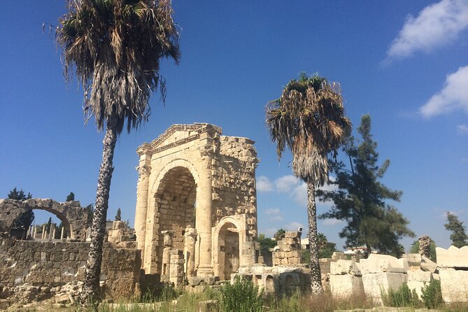 Best Tours in Lebanon, 3-days-with Pick-up & Drop-off - Day 3: Bekaa Valley drive, Anjar’s Umayyad grid, and Baalbek’s Roman giants