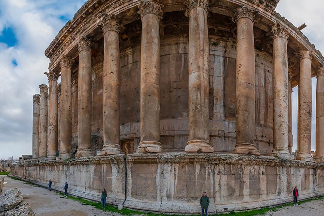 Exclusive Excursion: Discover Baalbek, Anjar, and Chateau Ksara - The Stone of the Pregnant Woman: a quick stop that changes your sense of size