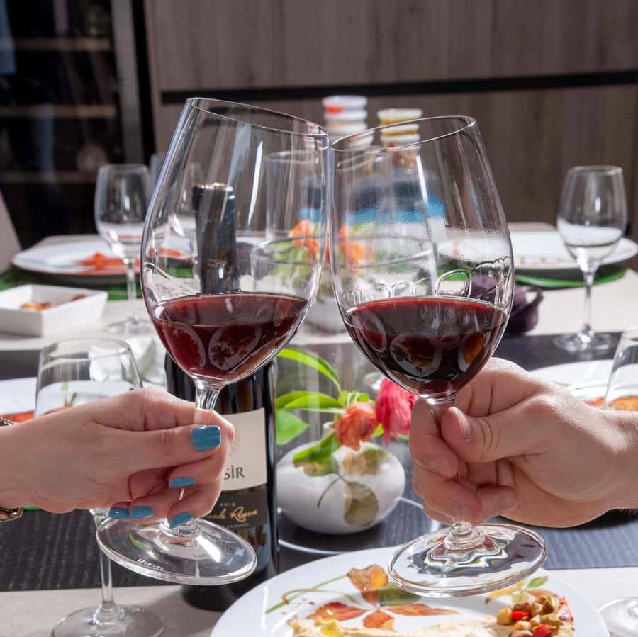 Lebanese wineries guided tour with tastings & lunch - Key things you will enjoy most on this Lebanese winery day