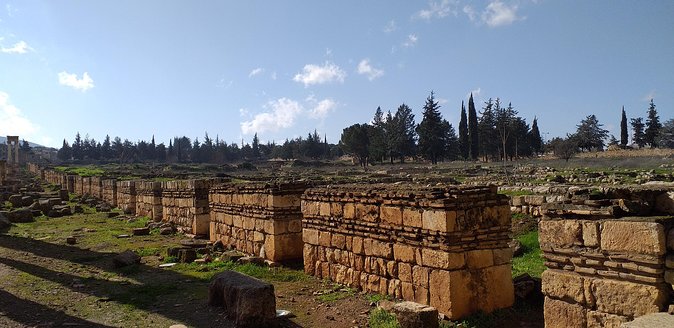 Private Anjar and Baalbek Tour from Beirut with Departure Ticket - Bekaa Valley Views From the Window Before You Step In