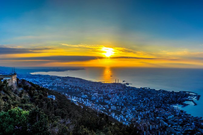 PRIVATE Beirut Historical Walking Half Day Tour - Corniche at Sunset, Short Views With a Big Payoff