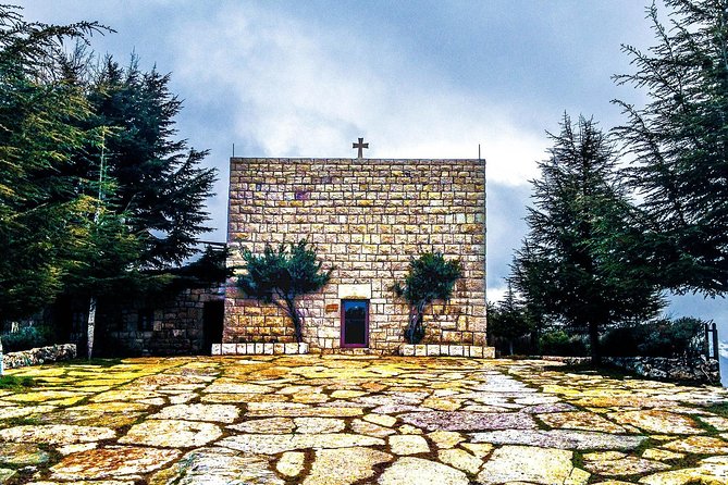 Private Full-Day Tour to Jeita Grotto, Harissa and Saint Charbel from Beirut - Téléferique Harissa gondola ride: why the 20 minutes matters