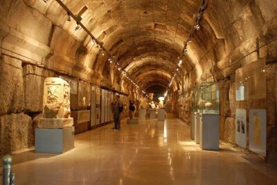 Private Tour: Anjar, Baalbek and Ksara Day Trip from Beirut