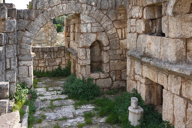 Sidon, Tyre & Maghdouche Day Trip - With Lunch (4G on Board) - Maghdoucheh: Our Lady of Maghdouche (Saydet El Mantara) and the Cave Tradition